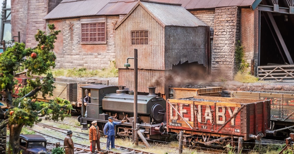 Chris Nevard Model Railways & Photography Blog: Annual Eye Test